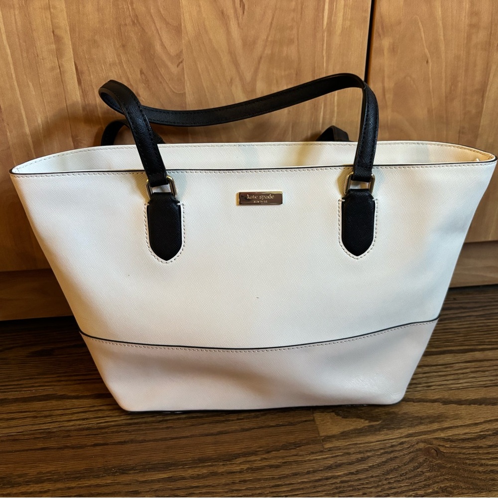 Kate Spade Black and White Women's Tote - Picture 4 of 13